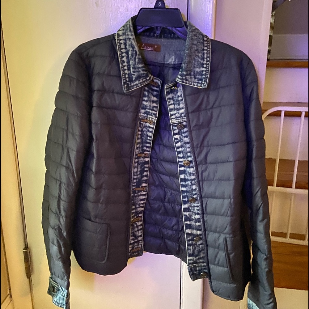 Denim Trim Navy Puffer